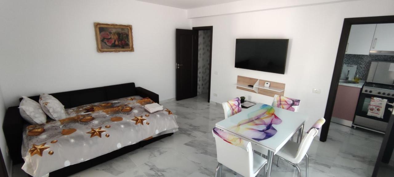 Home Naya Bukarest Kültér fotó