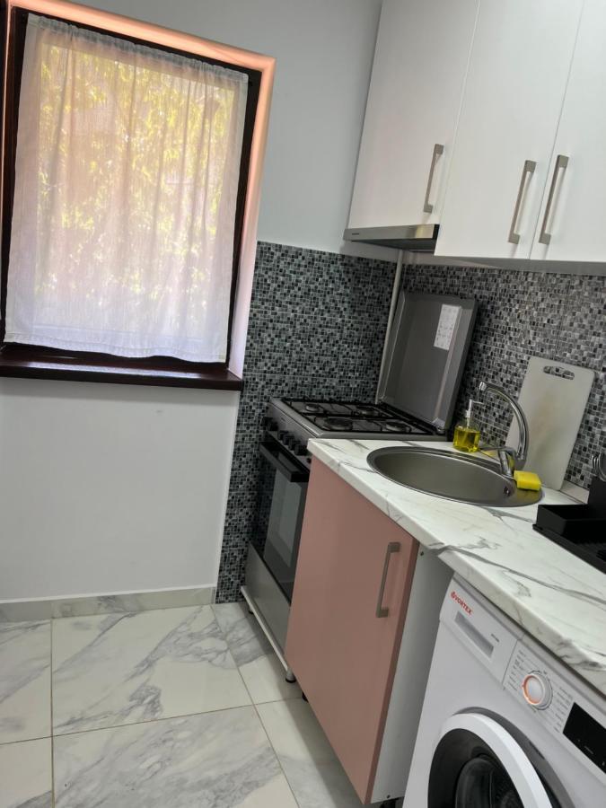 Home Naya Bukarest Kültér fotó