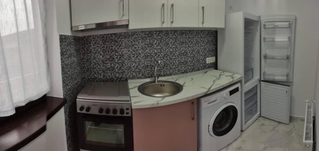 Home Naya Bukarest Kültér fotó